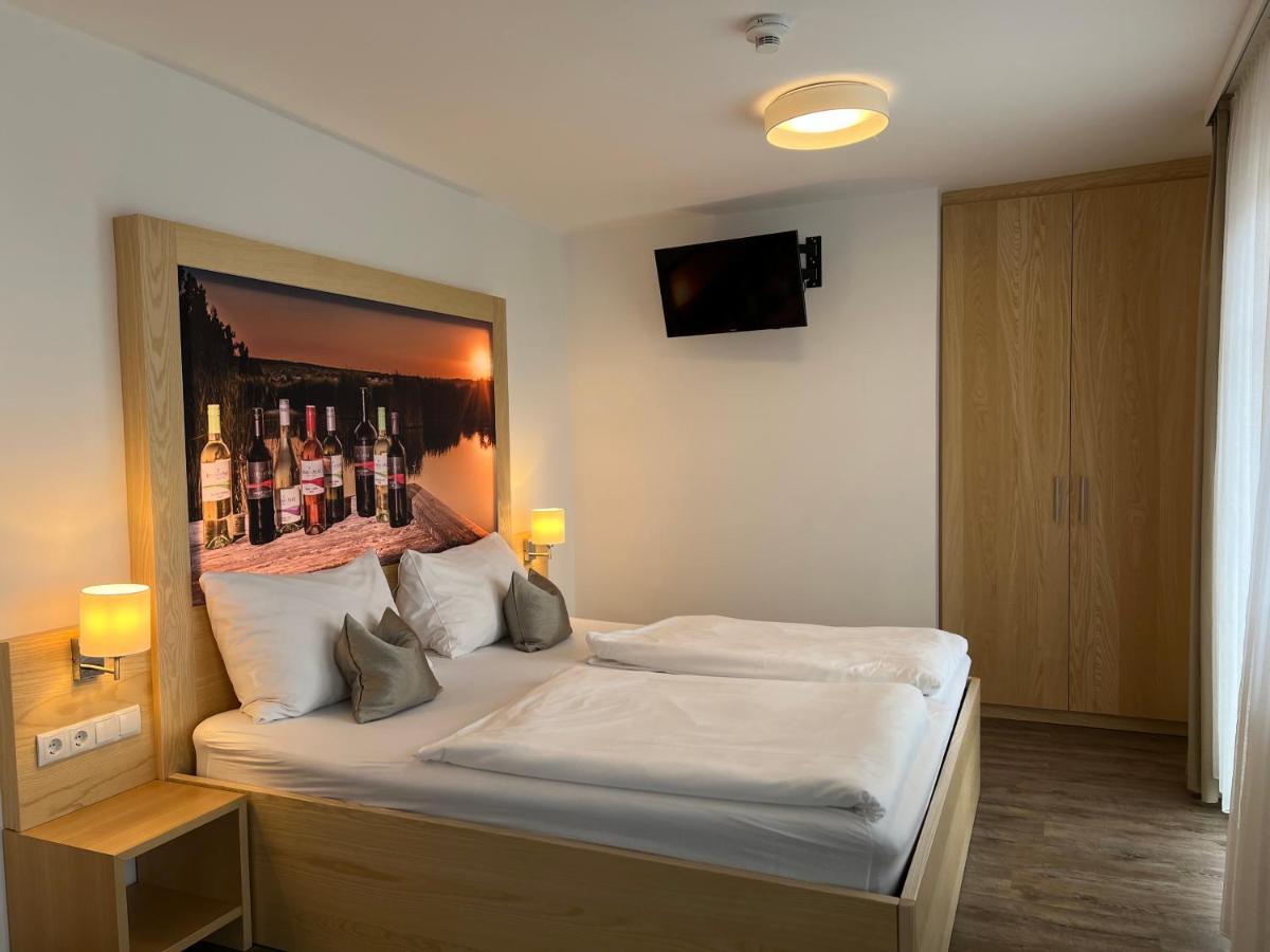 Haus Kranixfeld-Fischl Hotell Mörbisch am See Eksteriør bilde